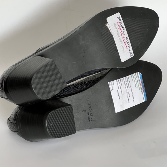 Very Volatile Ankle Boots Shiny Snake Print NWT - Picture 6 of 9